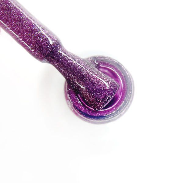 diamond-cosmetics-line-rainbow-cat-eye-bottle-7-purple-burgundy